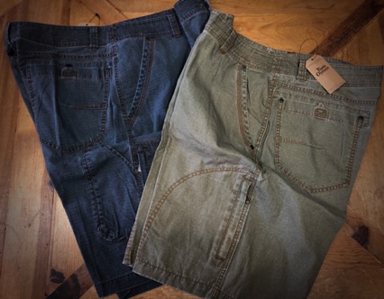 61896-1 charcoal, 4 olive
7 khaki available but not shown
Ripstop Cargo Short